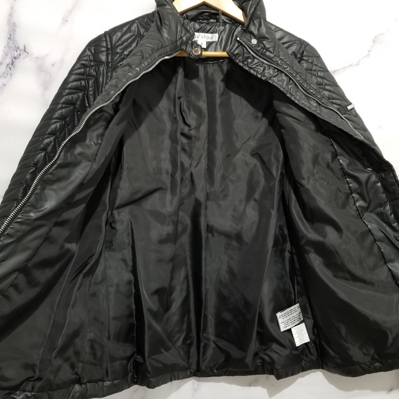 VIA SPIGA Quilted Lightweight Black Jacket - Picture 7 of 11
